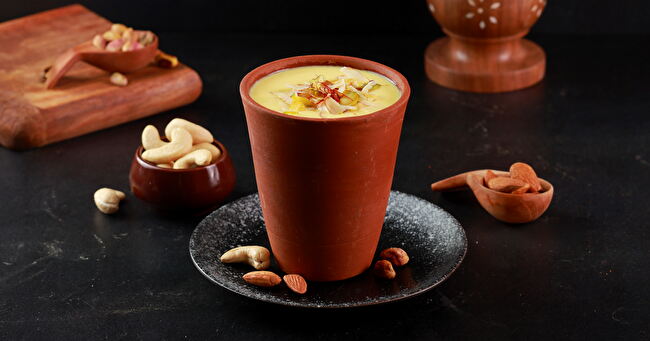 Kesar Dry Fruit Lassi [200 ml]