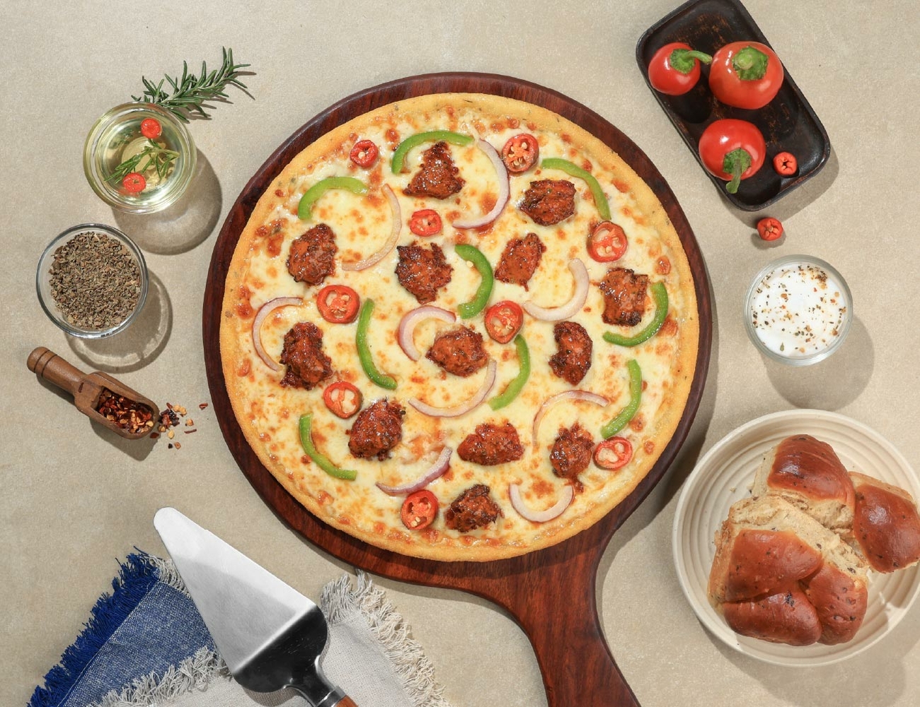 Cluckin’ Hot Pizza [7" Regular]