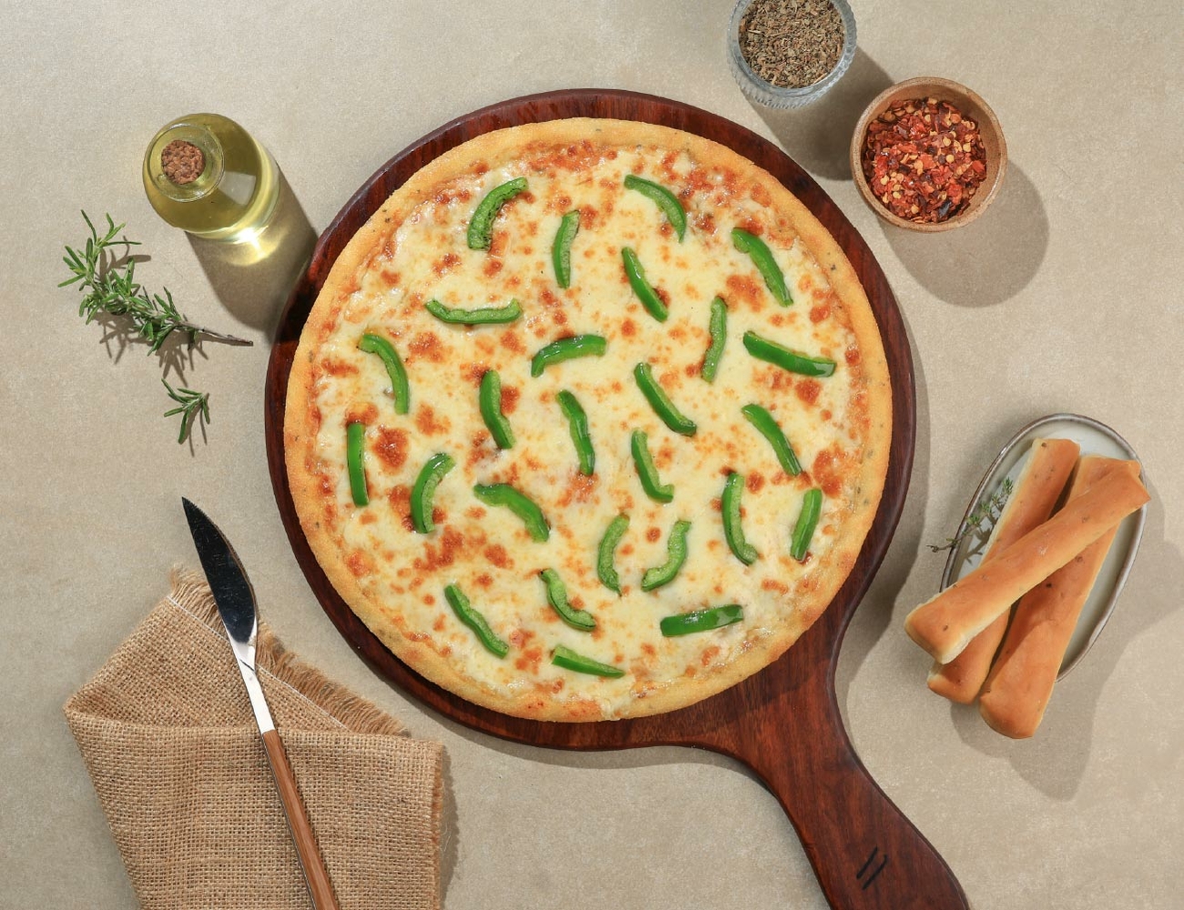 Capsicum Carnival Pizza [10" Big]
