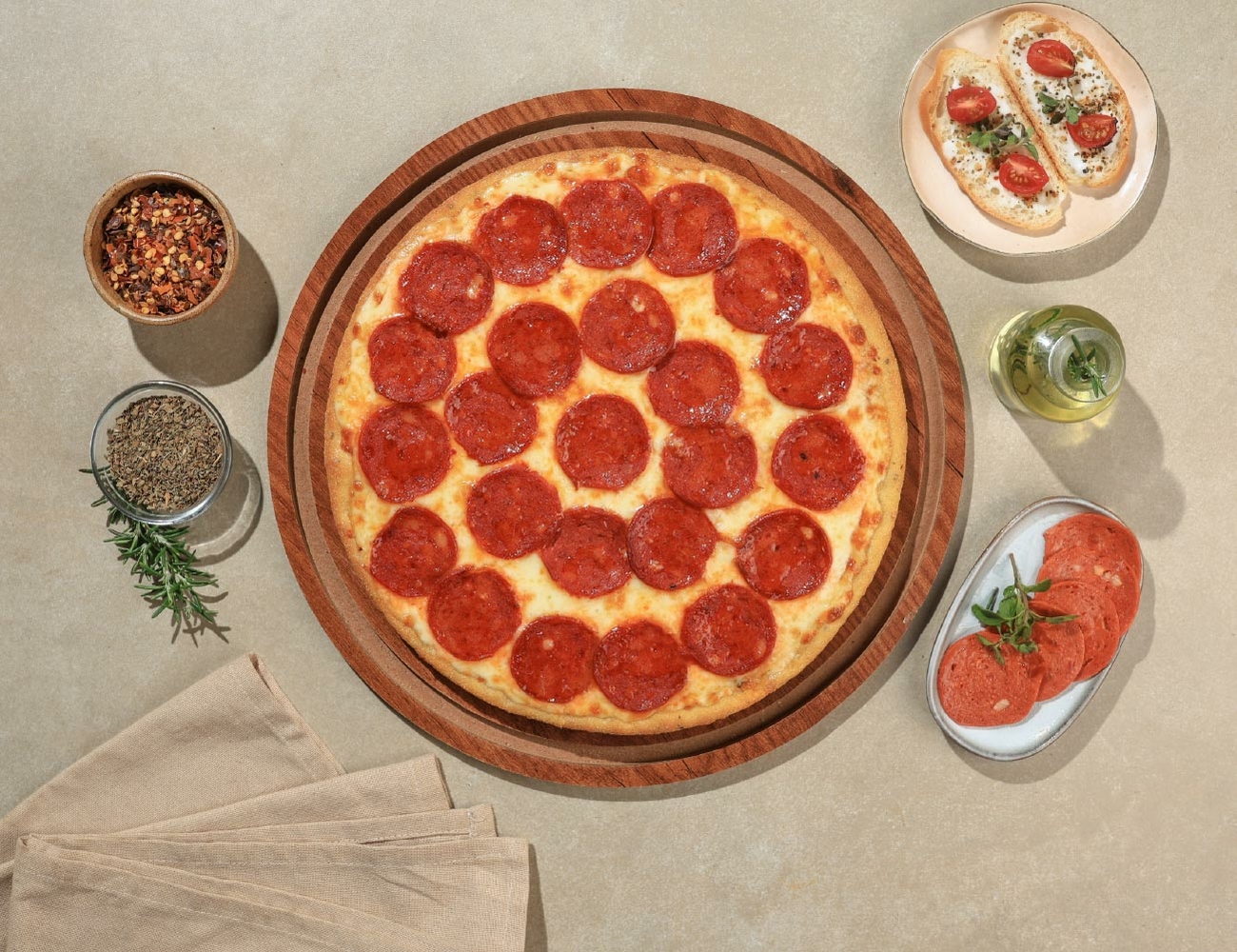 Pepperoni Thin Crust Pizza [7" Regular]