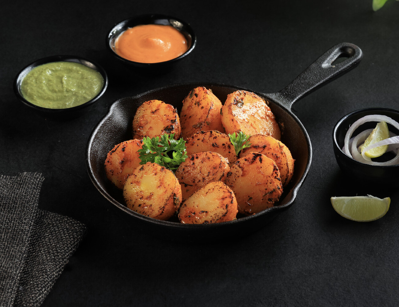 Classic Tandoori Aloo [10 Pcs]