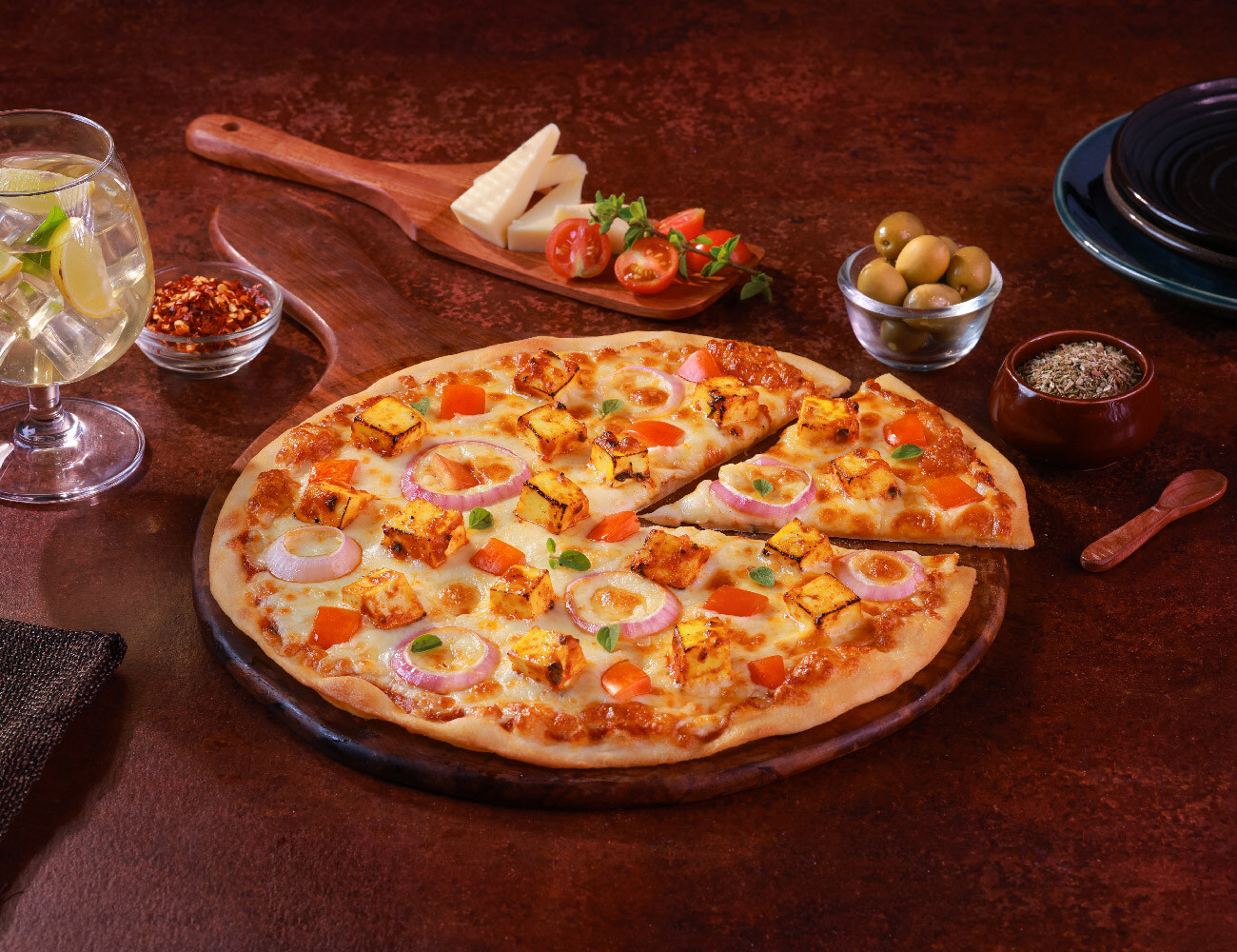 Indi Tandoori Paneer Cheese Blast Pizza [10" Large]