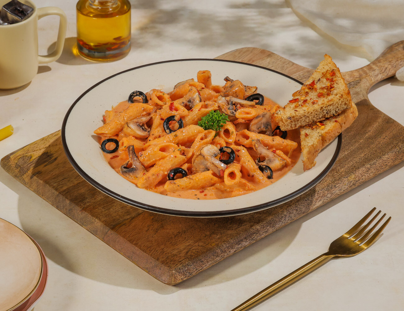 Olive & Mushroom Pink Pasta [Mixed Sauce]