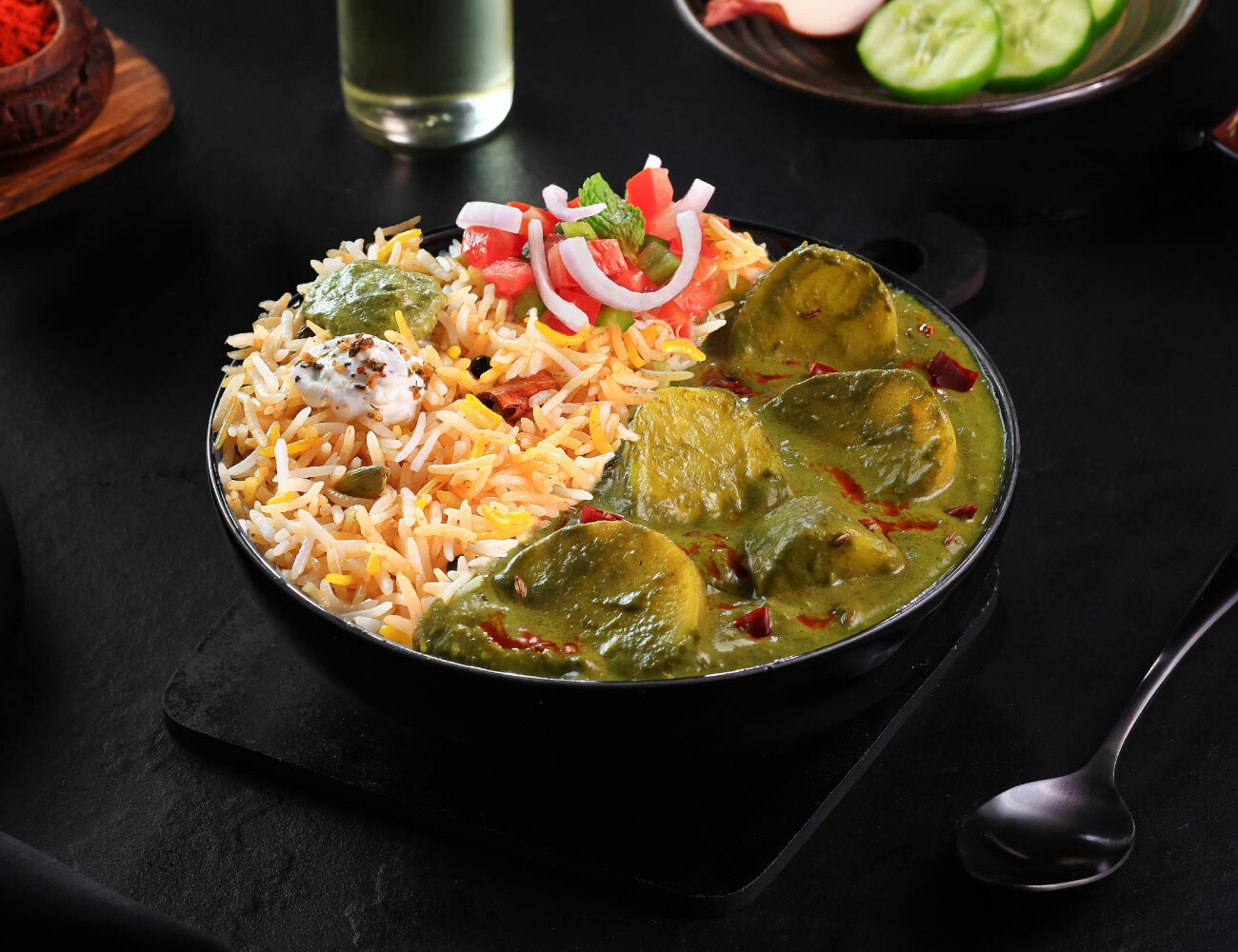 NH1 Special Aloo Palak Masala Rice Bowl